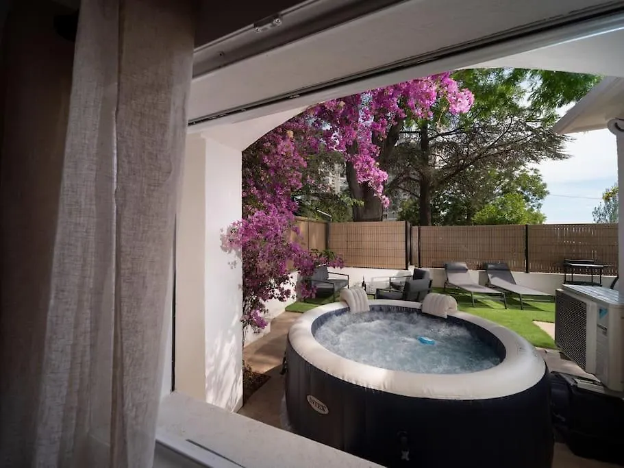 Le Bougainvillier-Jacuzzi Jardin Clim Wifi Parking Apartment Marseille France