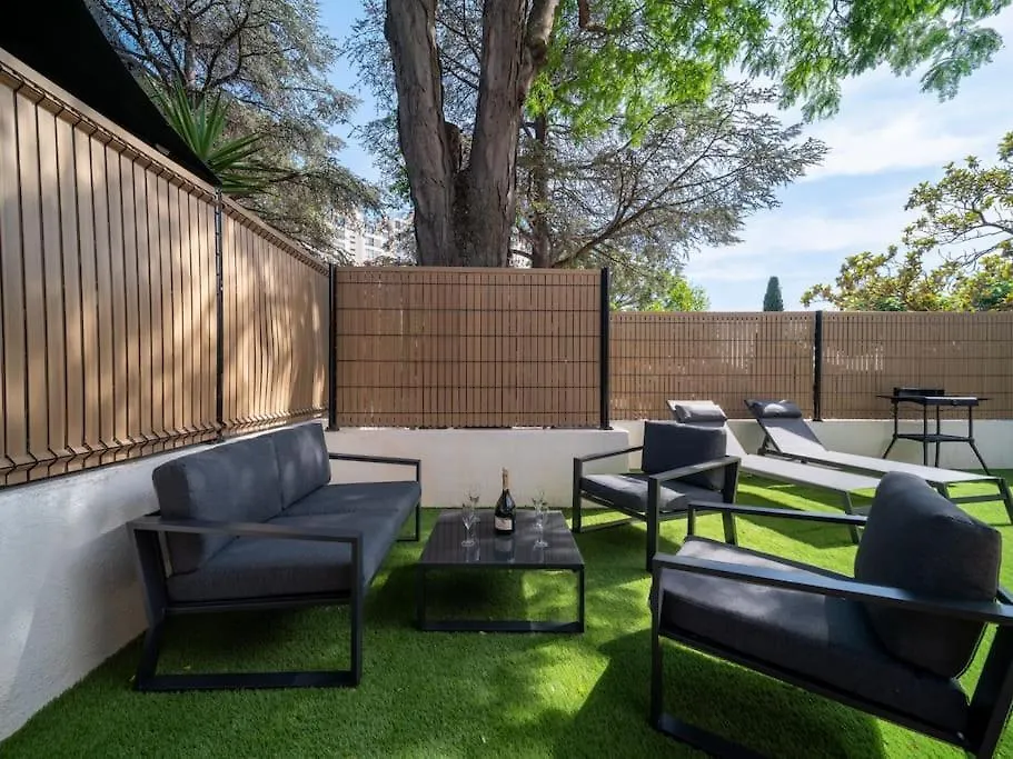 Le Bougainvillier-Jacuzzi Jardin Clim Wifi Parking Apartment Marseille France